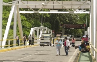 Crisis: Puente Internacional Arauca, frontera cerrada por orden del gobierno de Venezuela, desde la noche del martes 15 de septiembre.
